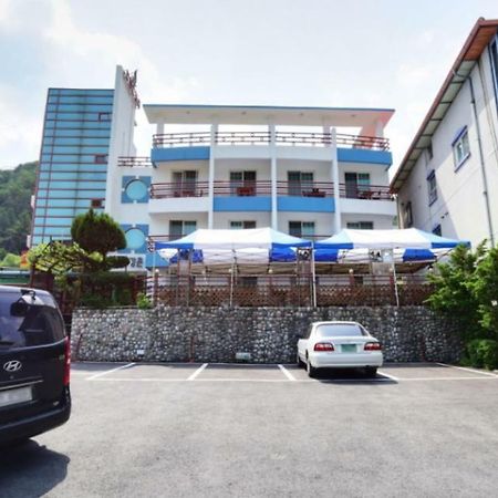 Gangchon Beautiful Pension Chuncheon Extérieur photo