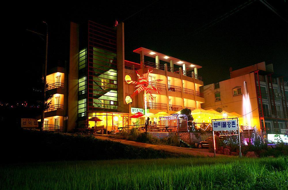 Gangchon Beautiful Pension Chuncheon Extérieur photo