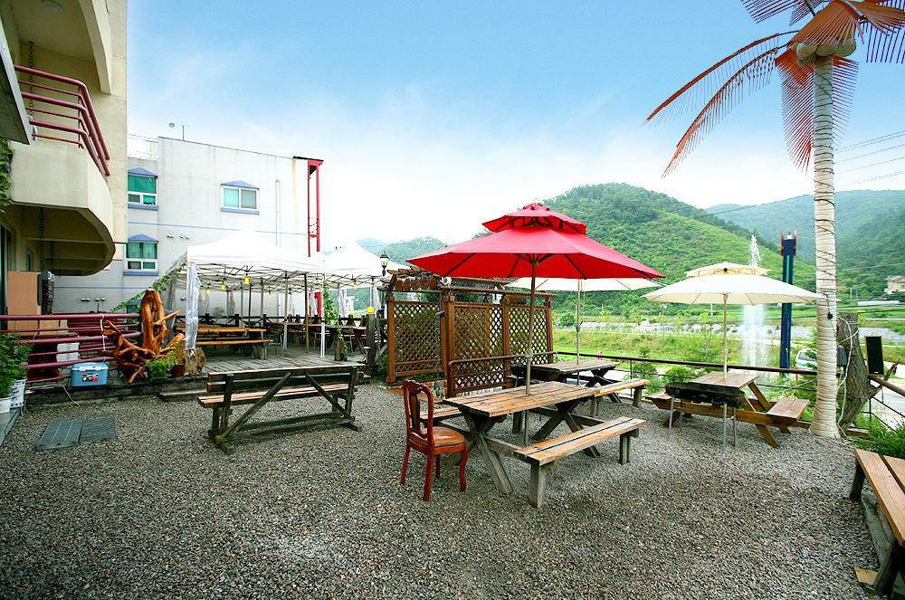 Gangchon Beautiful Pension Chuncheon Extérieur photo