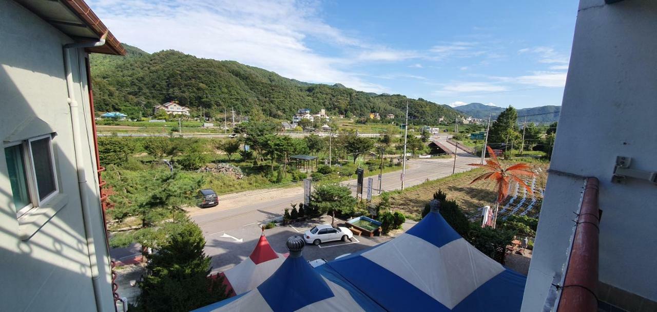 Gangchon Beautiful Pension Chuncheon Extérieur photo